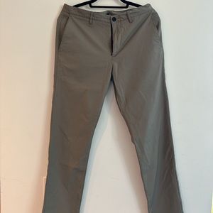 Theory Stylish Tan Stretchy Polyamide Pants!